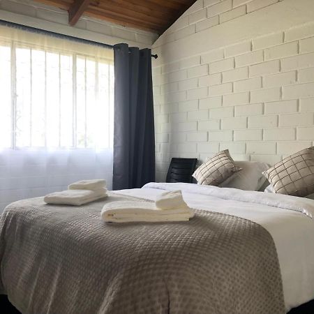 High-End Holiday Cabin - Tungurahua Hot Springs Baños Exteriör bild