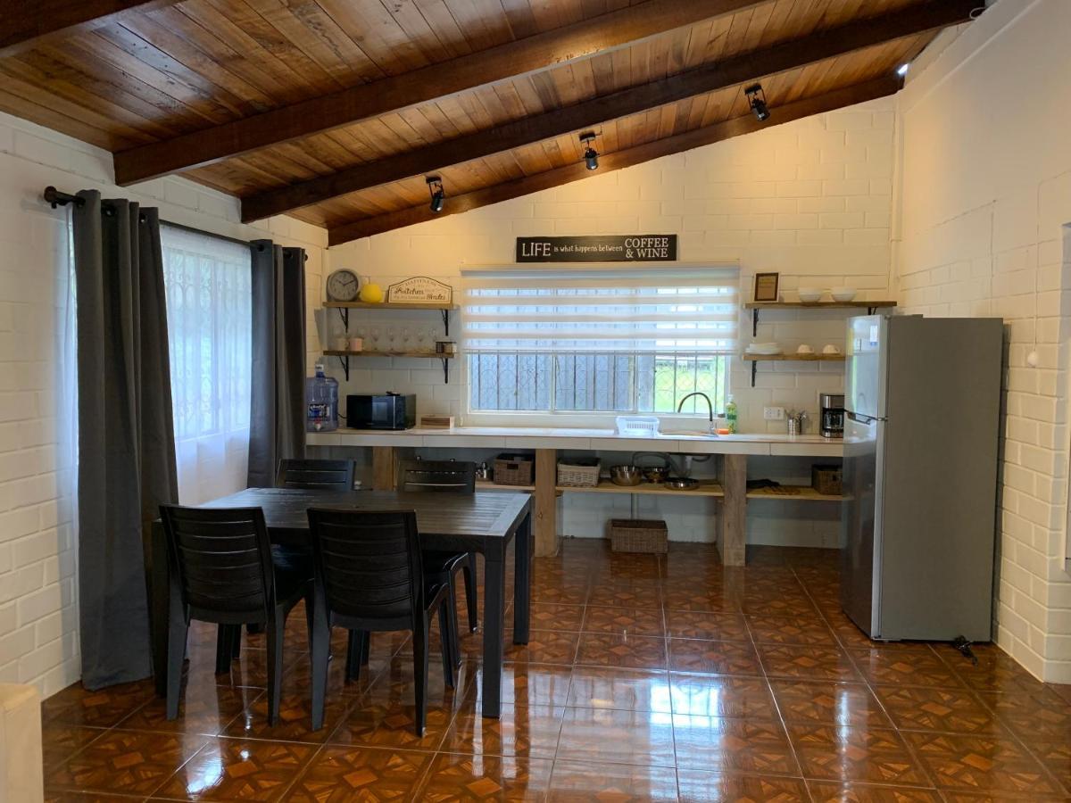 High-End Holiday Cabin - Tungurahua Hot Springs Baños Exteriör bild