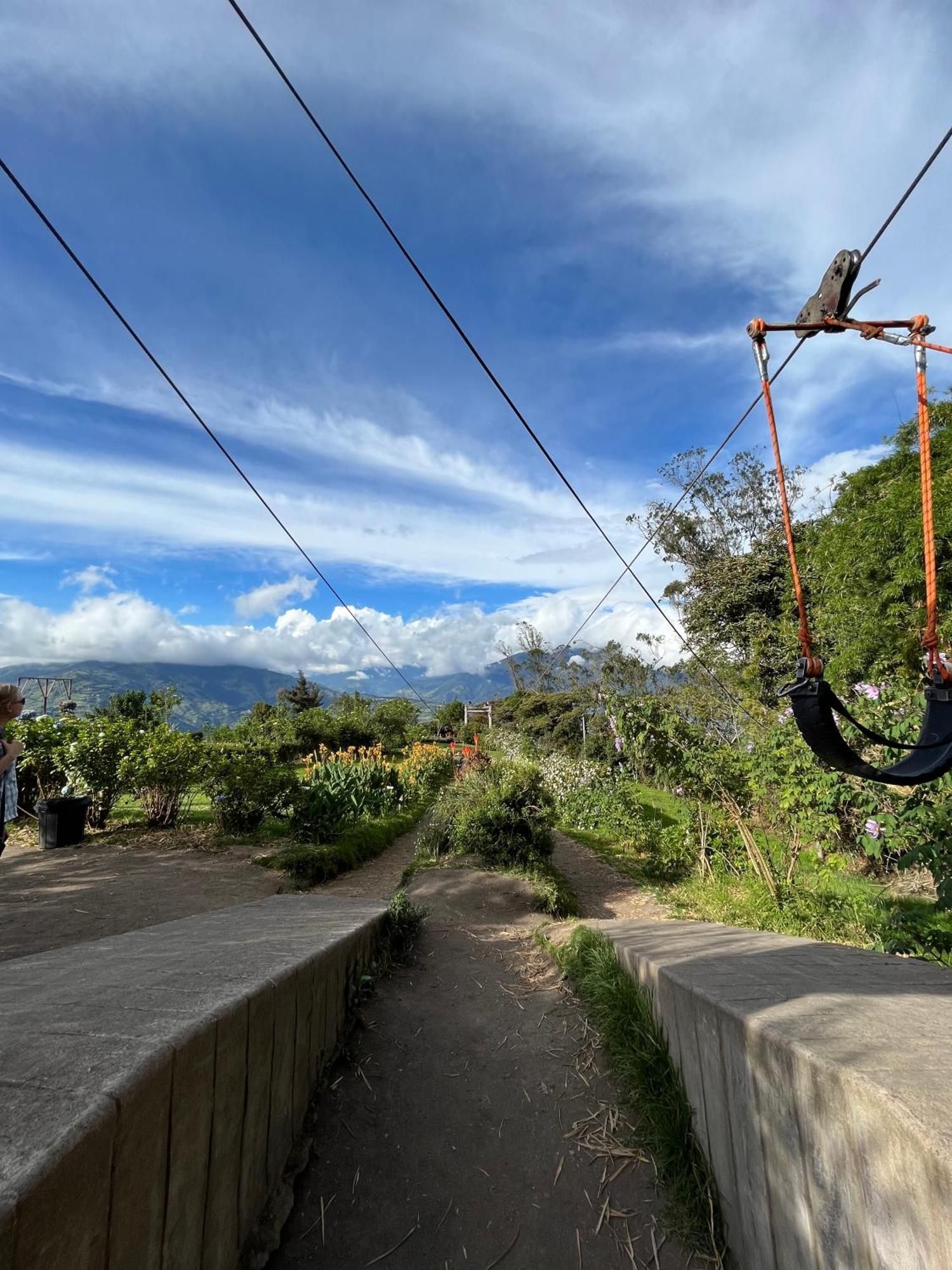 High-End Holiday Cabin - Tungurahua Hot Springs Baños Exteriör bild
